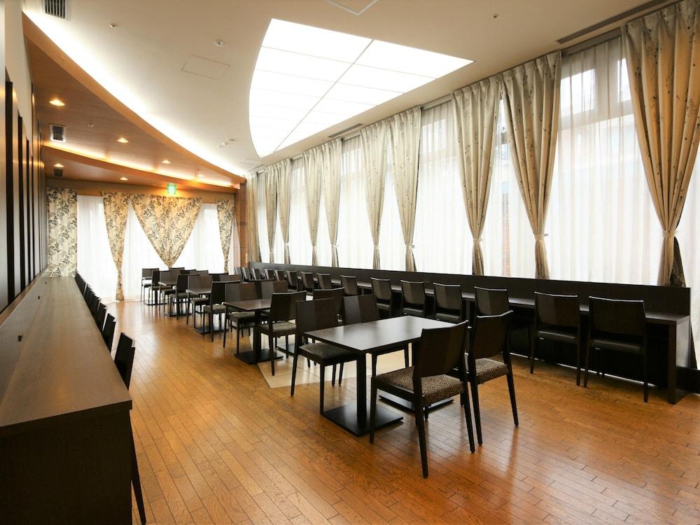 Apa Hotel Kanazawa Chuo Екстериор снимка